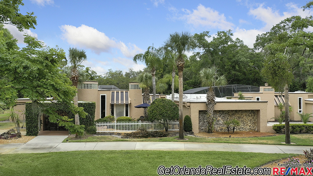 Unique Luxury Home in Lake Mary For Sale