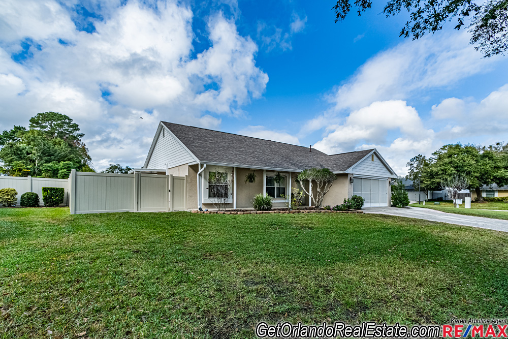 Pool Home For Sale in The Crossings Lake Mary FL 