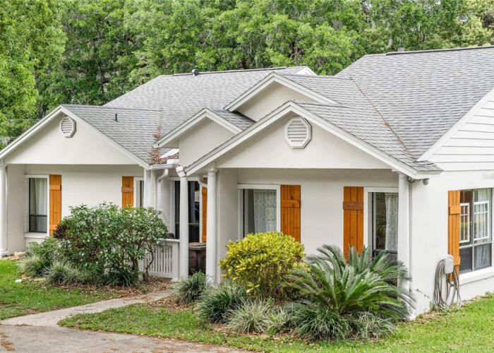 407 FOREST 407 FOREST