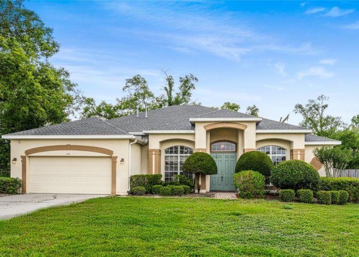 140 RANGELINE WOODS 140 RANGELINE WOODS